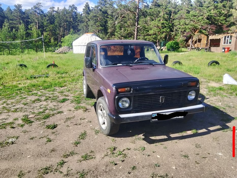 Продам ниву 2002 года выпуска