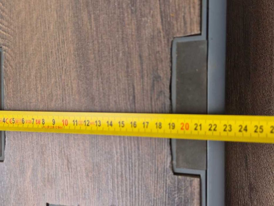 Комплект 8 бл. подова оборудвана електро кутия Легранд с капак Legrand