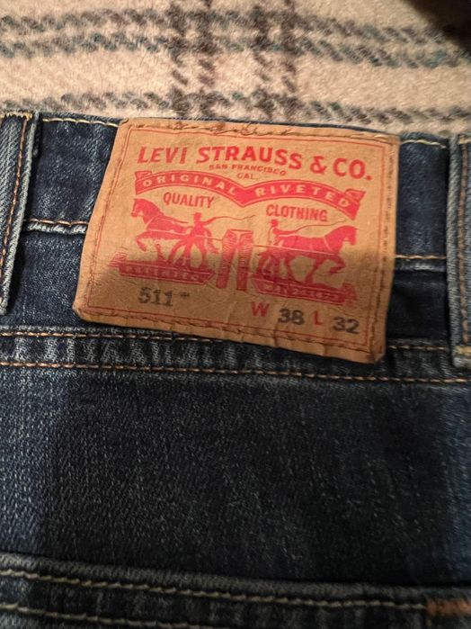 Нови дънки Levi’s