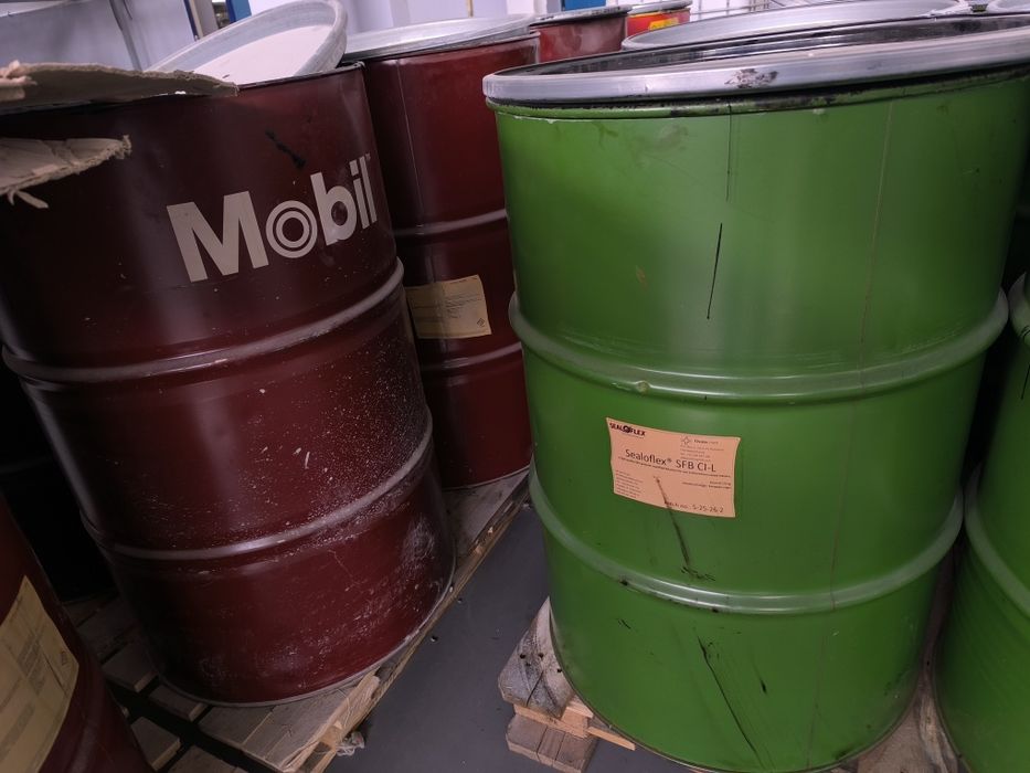 Temir Bochka 200 litr pachaq joylari yuq.