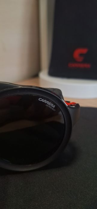 Carrera слънчеви очила