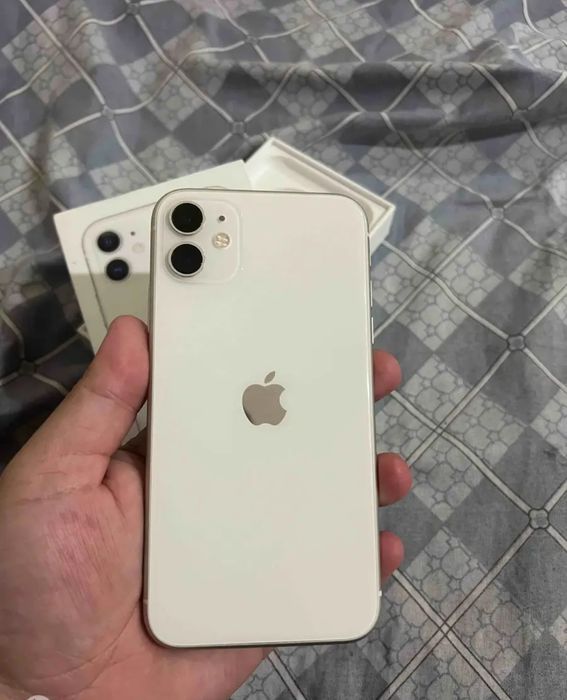 Iphone 11      .