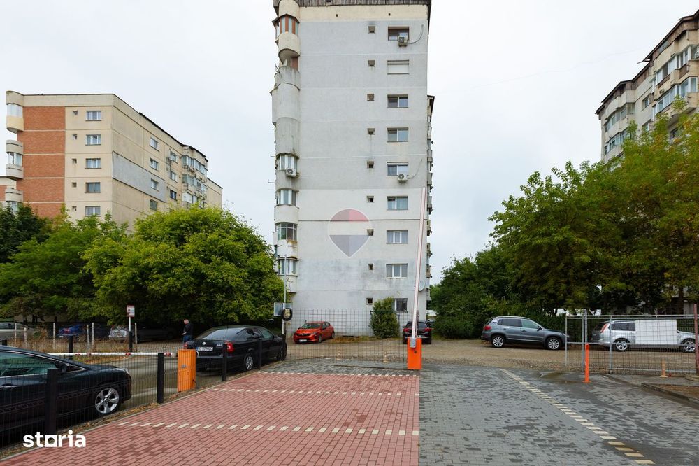 Apartament spațios cu 3 camere, etaj 1 – Strada Ștefan cel Mare