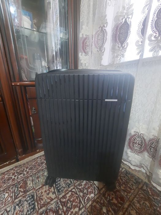 Чемодан сатылады