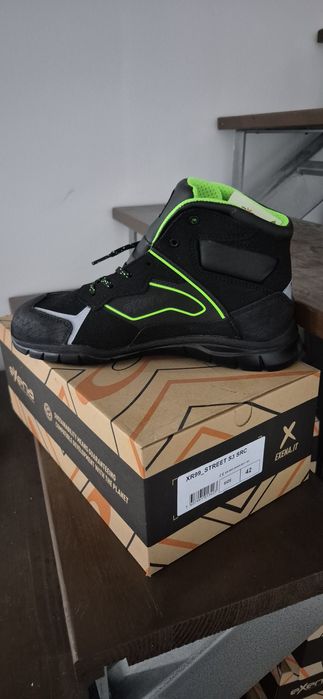 Bocanci de protectie