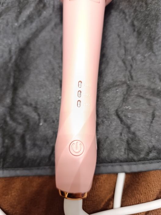 Плойка для волос автоматическая