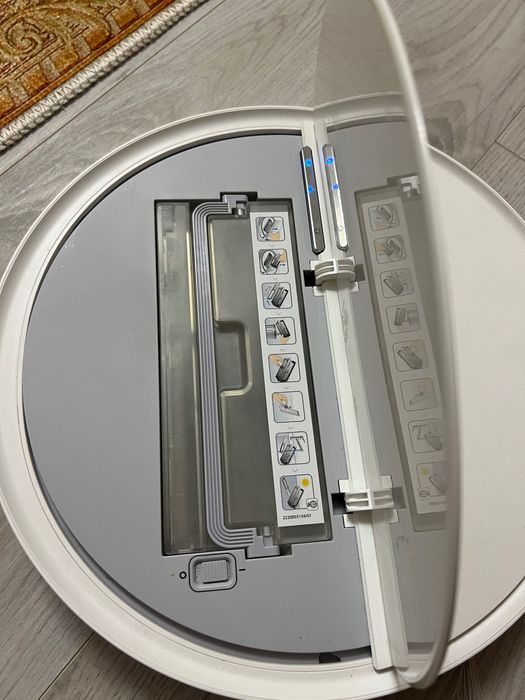 Aspirator robot Rowenta X-Plorer Allergy seria 60