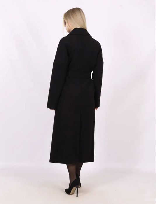 Пальто черное демисезонное