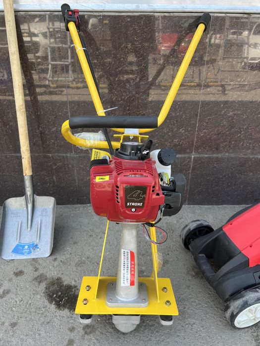 Виброрейка бензиновая