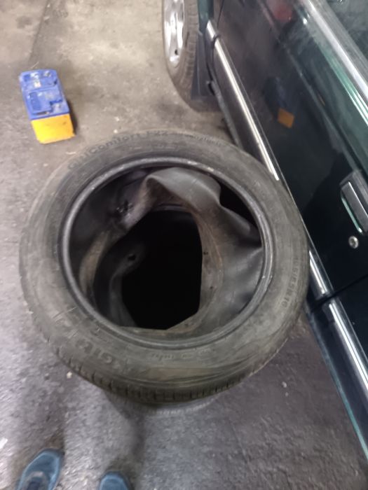 Две летние покрышки на 16