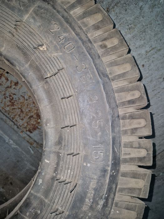 Продам шину для кары