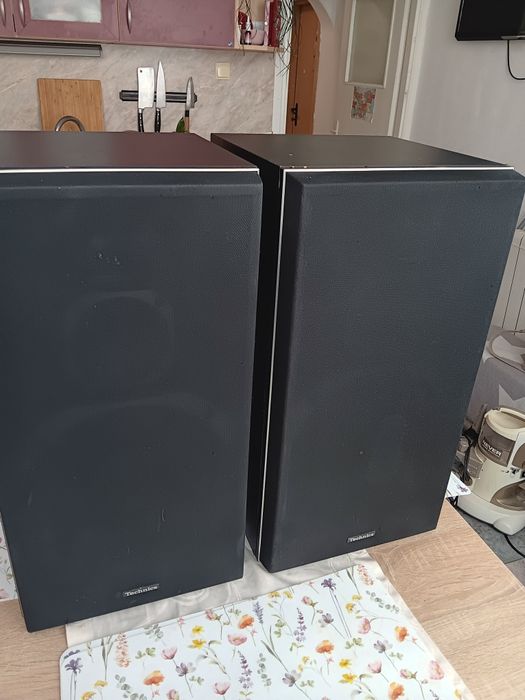 Technics model SB-R4  3 лентови тонколони 130w