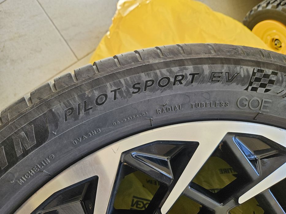Джанти 20" с гуми оригинални, Hyundai Ioniq 5