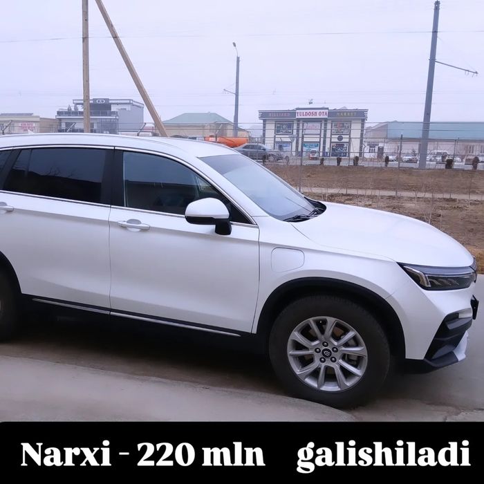 Elektromobil to'la zaryadka bilan 400 km yuridi