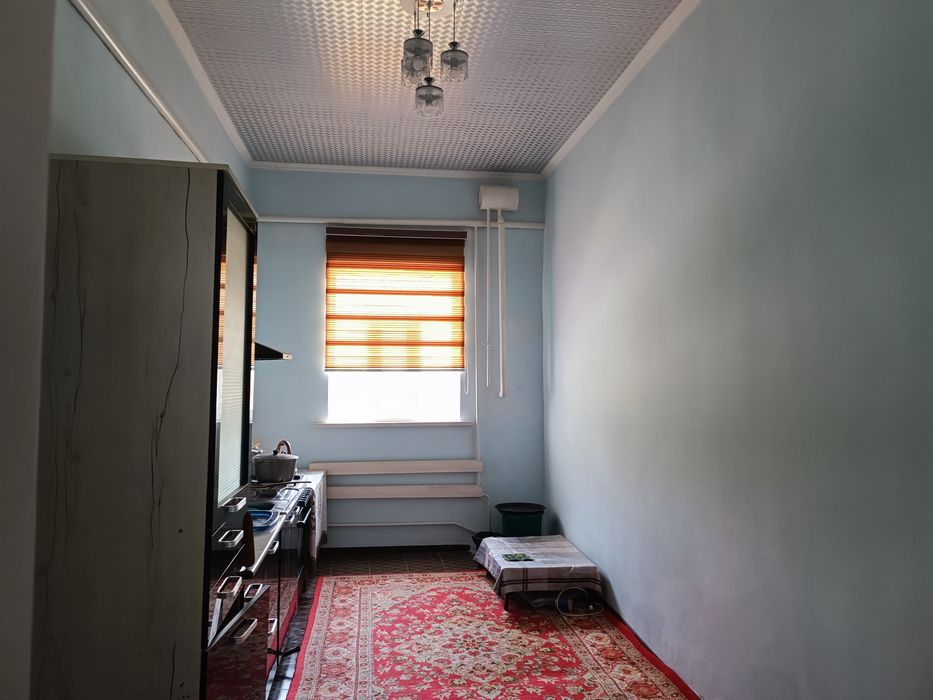 Тез арада водоканал мир маркет касында 5 ханалы уй сатылады