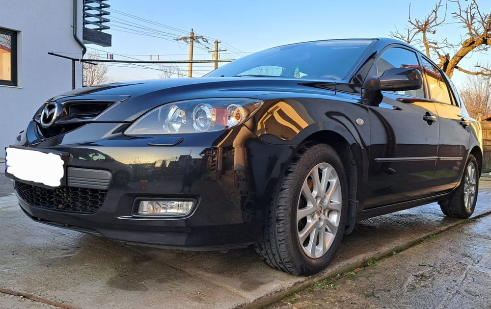 Mazda 3 1.6 Benzină black