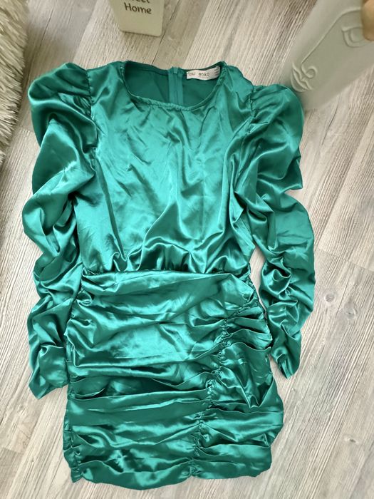 Официална ракля за поводи