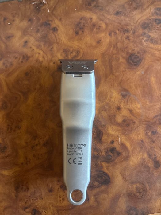 Професионална Машинка за подстригване VGR