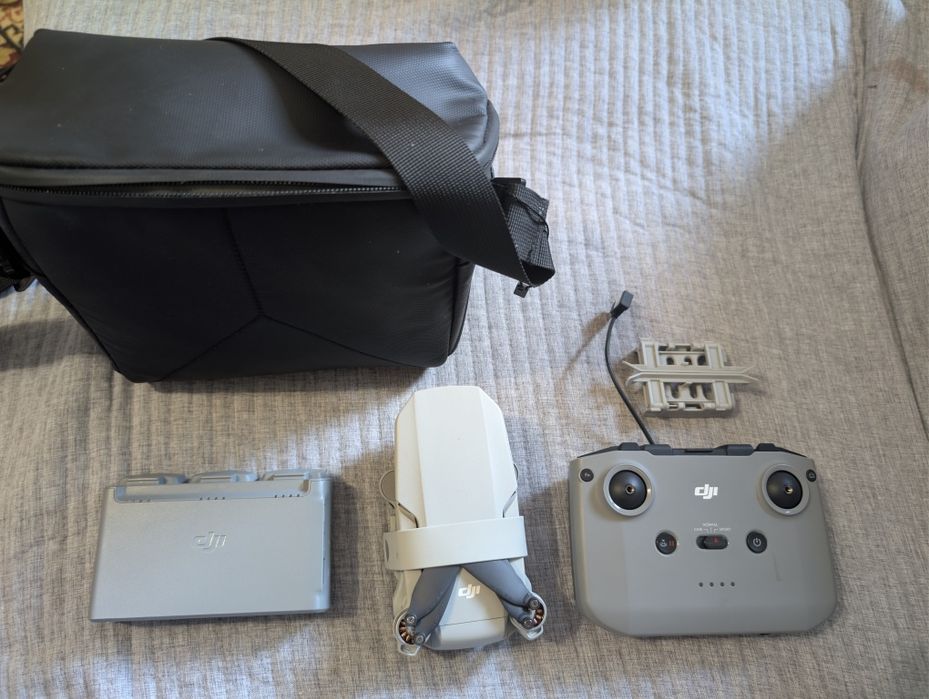 Drona DJI mini 2 more combo