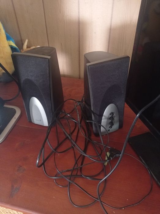 Тонколони,клавиатура и слушалки по договаряне