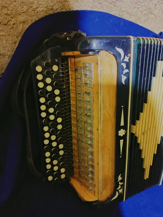 Продам баян "Беларусь"