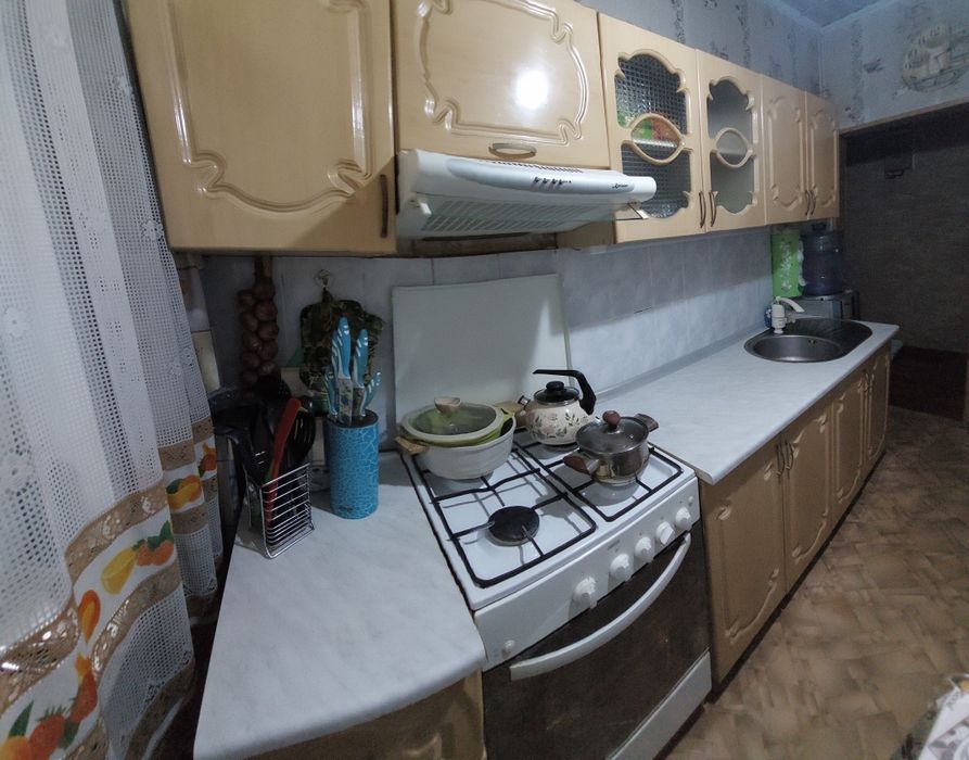 Продаётся кухонный гарнитур