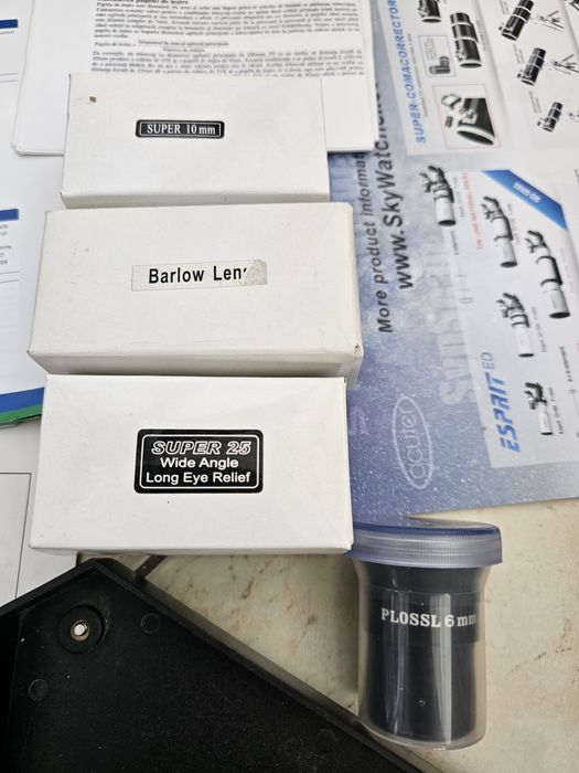 Telescop Newton SkyWatcher Explorer 130/900 EQ2 + CARTE + 4 oculare