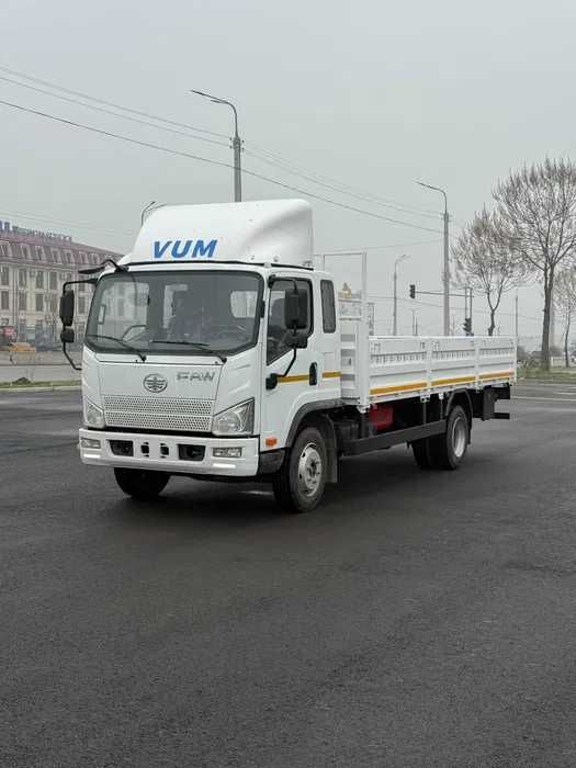 Бортовой фургон FAW Tiger V 4х2 объем кузова 11,8 куб