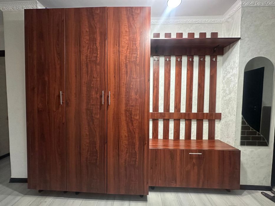 Продам шкаф