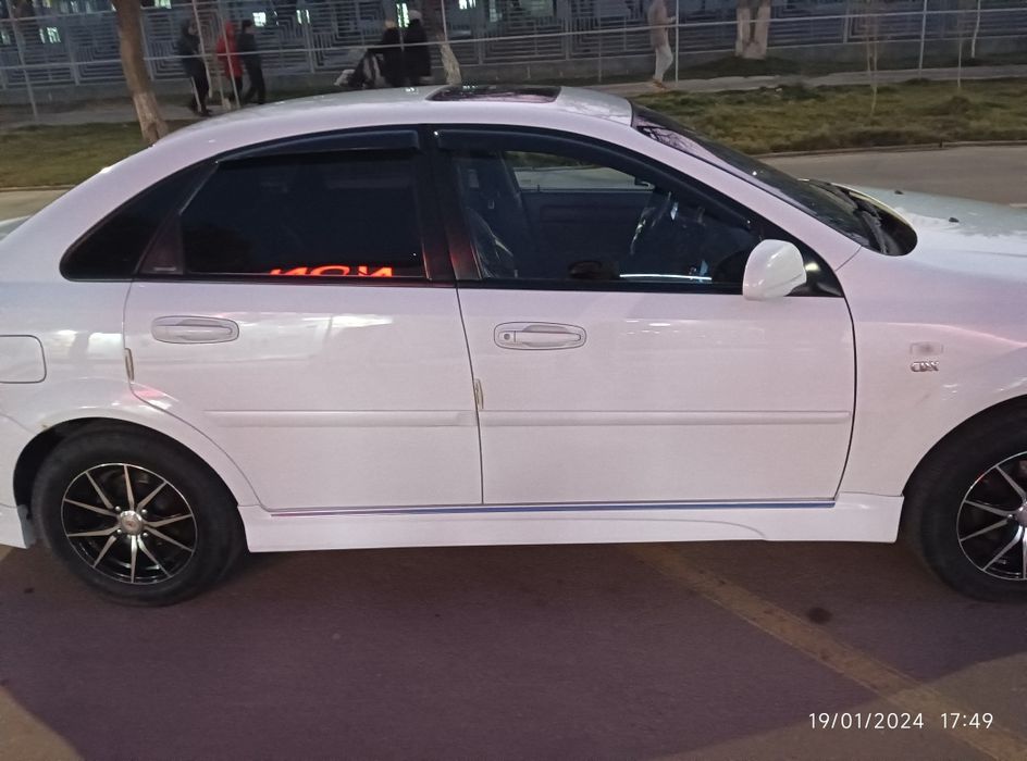 Lasseti srochni sotladi