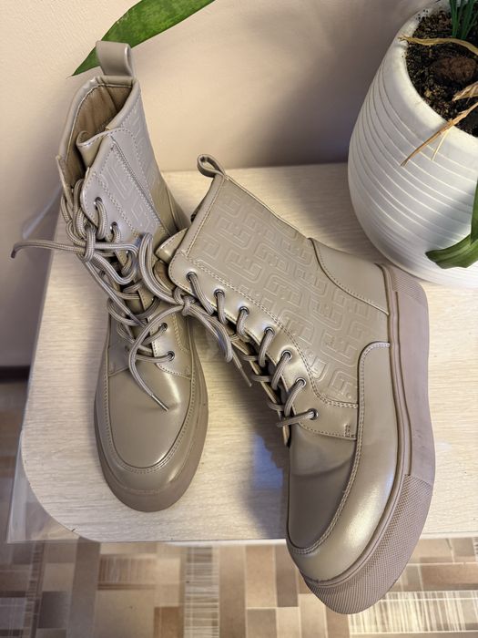 Новая денская обувь