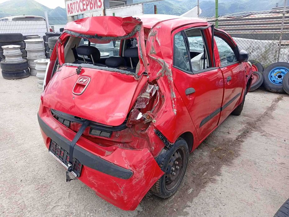 Hyundai i10 1.1 бензин 65к.с. 2010г. На части