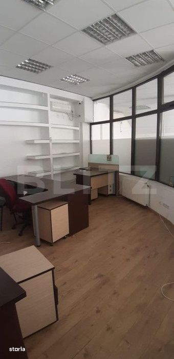 Spatiu prestari servicii, parter, strada principala, 220 mp, Obcini