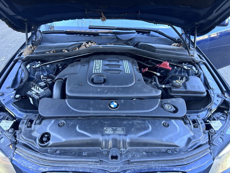 Bmw 520 2008 2.0 L diesel 177 cp navi xenon clima variante +/-