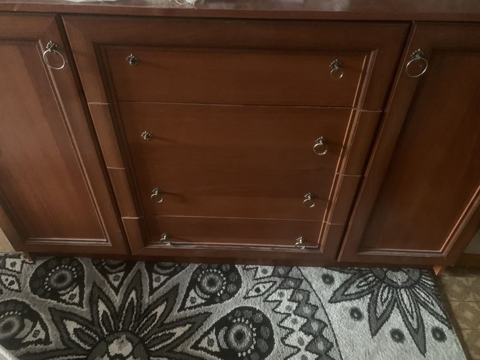 продам спальний гарнитур