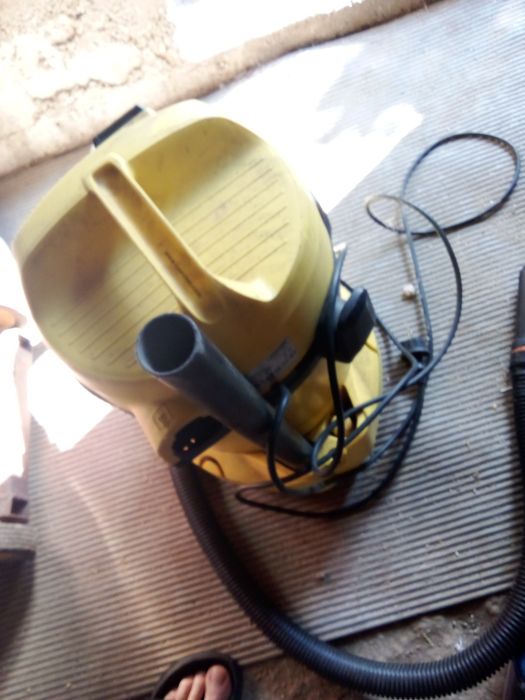 Прахосмукачка karcher