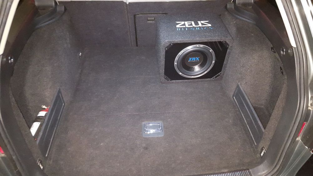Subwoofer Hifonics Zeus 500w RMS