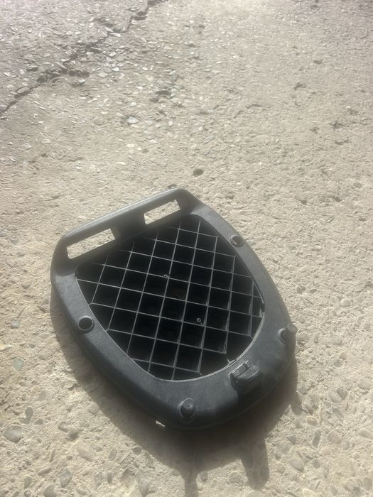 Top case Givi de o casca