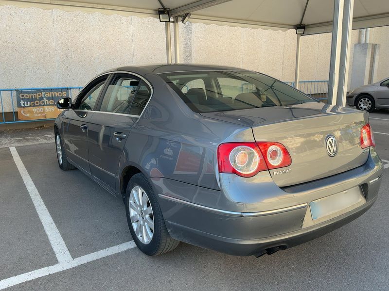 Volkswagen Passat 2.0 TDI Advance 2007