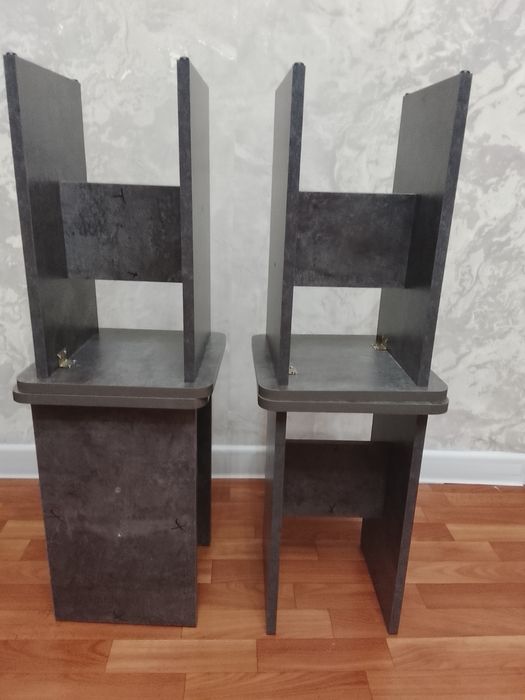 Табуретки новые продам