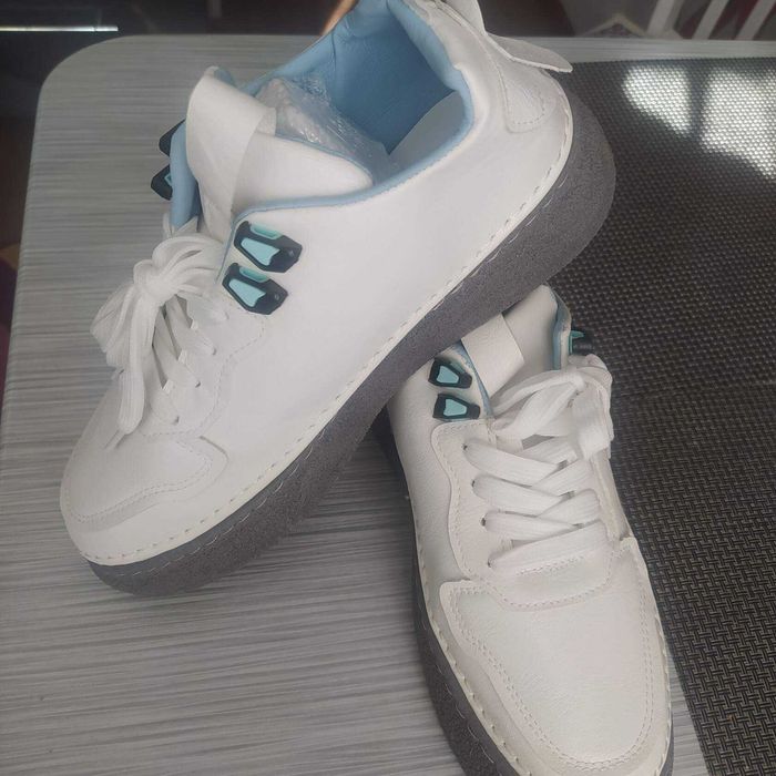 кроссовки унисекс