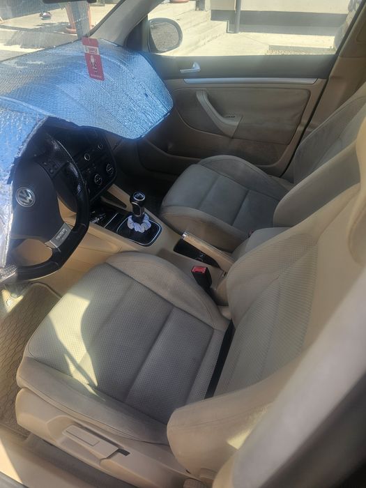 VOLKSWAGEN Golf 2005 — imagine 5