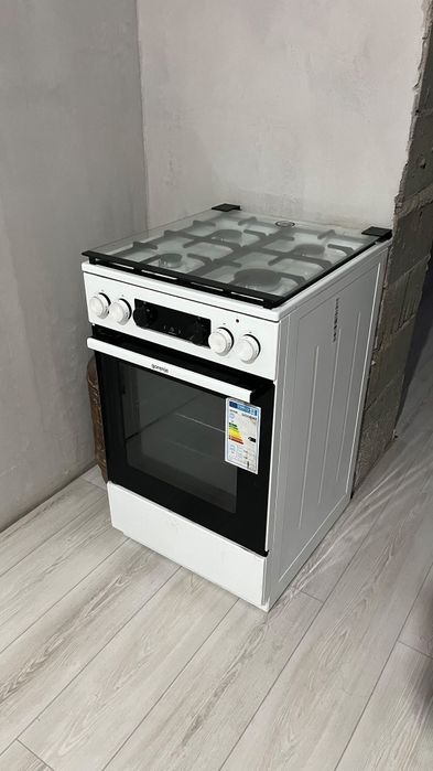 Продам Эл/Газ плита Духовка
