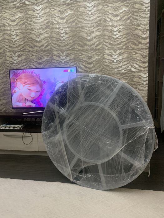 Дизайнерская полка на стену