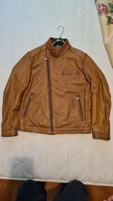 Geaca piele Massimo Dutti deosebita