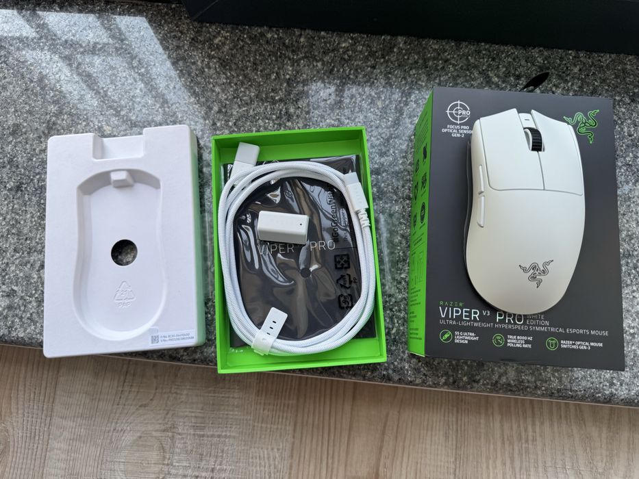 Беспроводная игровая мышь Razer Viper V3 Pro (White) – идеал