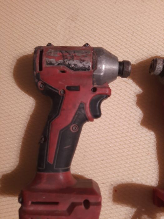 Milwaukee impact multifuncțională.filetanta
