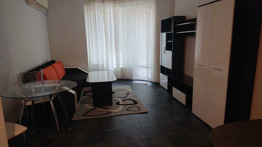 Дава се под наем Двустаен апартамент в Пловдив, Кючук Париж - 75 кв.м за 357 € - Снимка #2