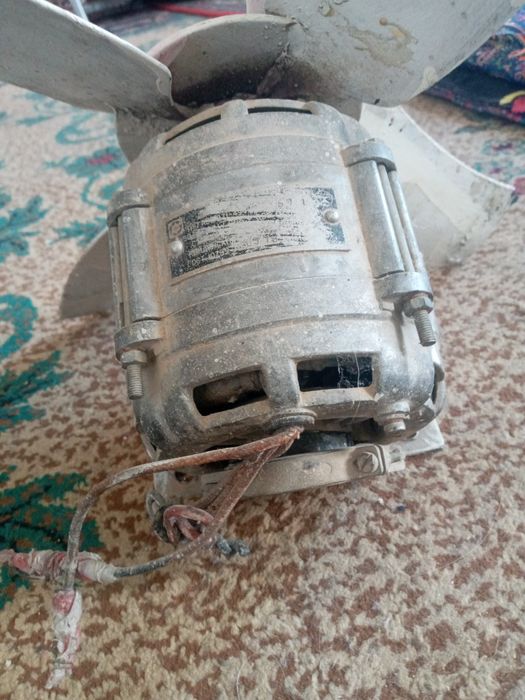 СССРда қилинган мотор сотилади.