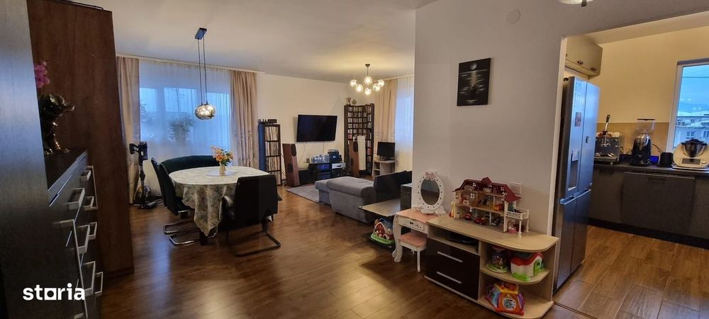 Apartament 3 camere decomandat 93 mp + terasă  zona Piața Rahovei